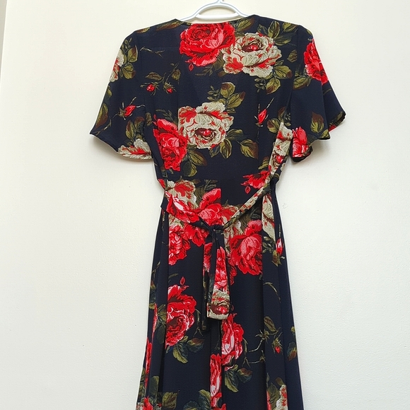 Forever 21 | Navy Wrap Dress with Red Florals - Picture 6 of 7